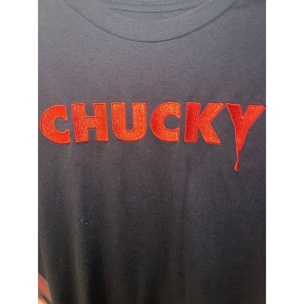 Chucky Child’s Play T-Shirt Mens 2XL Embroidered Graphic Tee Universal Studios - Picture 3 of 11